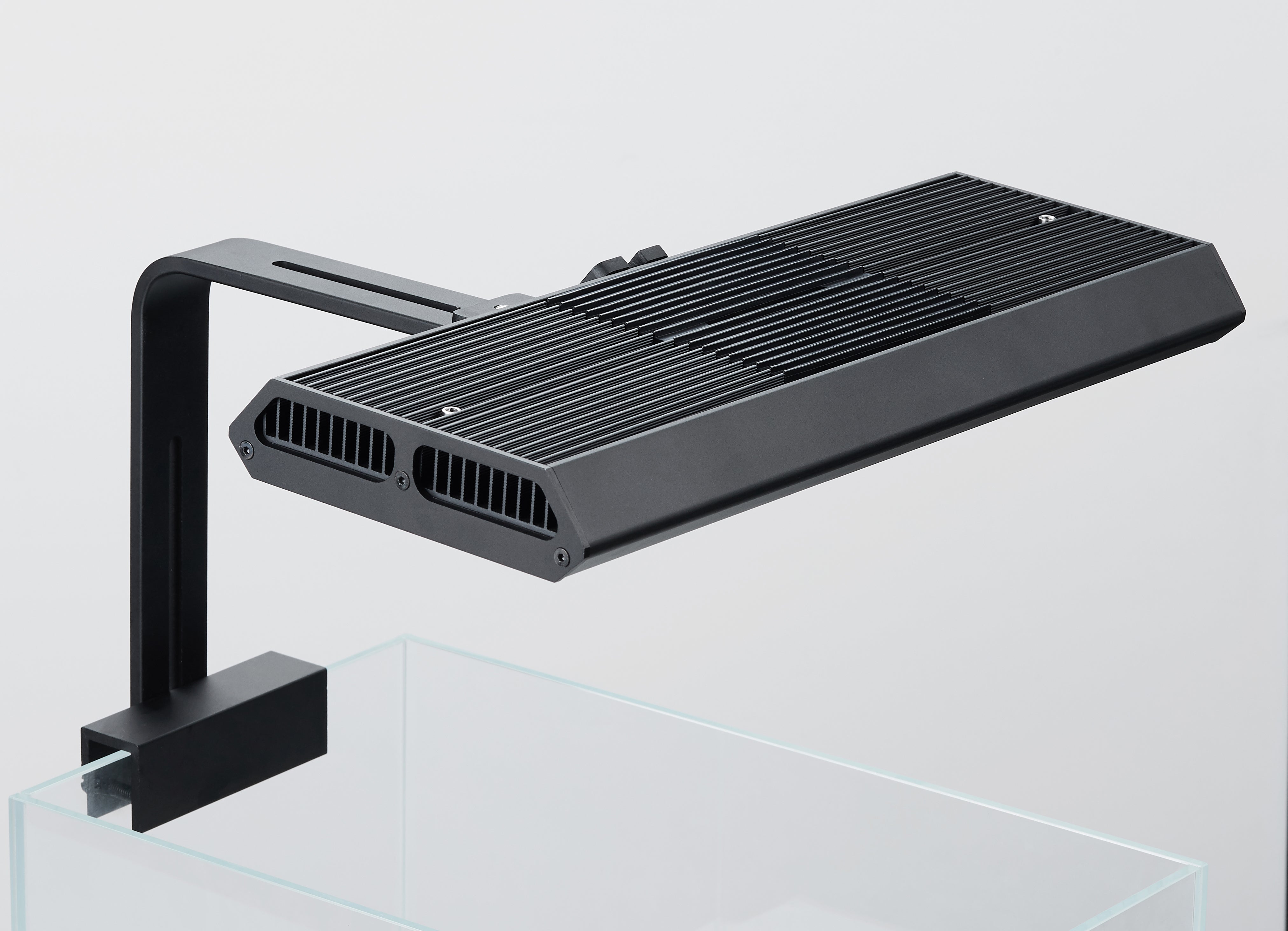 Chihiros RGB Vivid2 Mini (75 W) Schwarz - DE Version